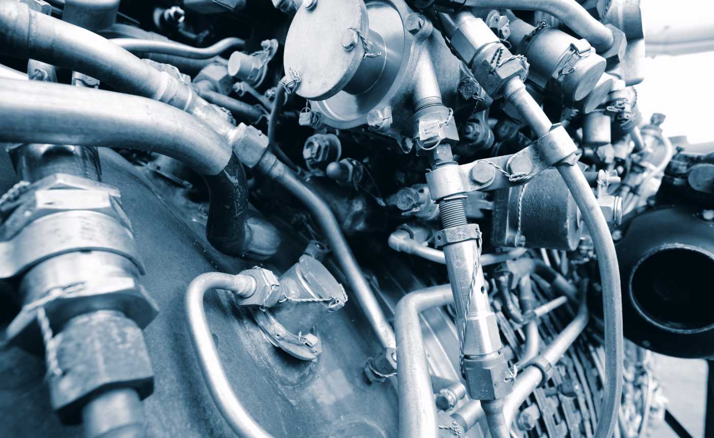 2. Piloto Cero a Comercial | AERONAVES Y MOTORES